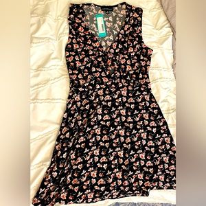 Knit dress , NEVER been worn, new with tags, size small .